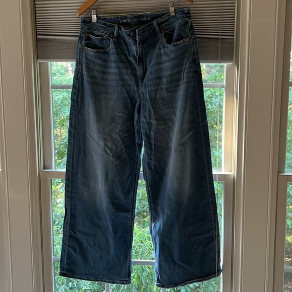 American Eagle Outfitters Denim - Super High Rise Baggy Wide Leg Jeans- American Eagle